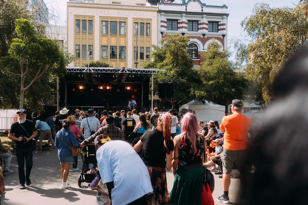 Vic Uni Glover Park Stage